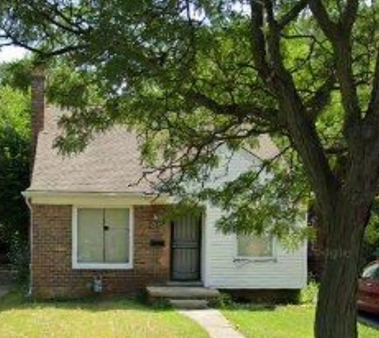 9320 Patton St — Photo 1