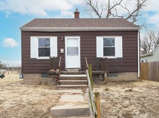 3219 Sunnyside Ave, Davenport, IA 52802