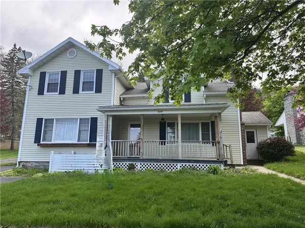 20 Health St, Dansville, NY 14437