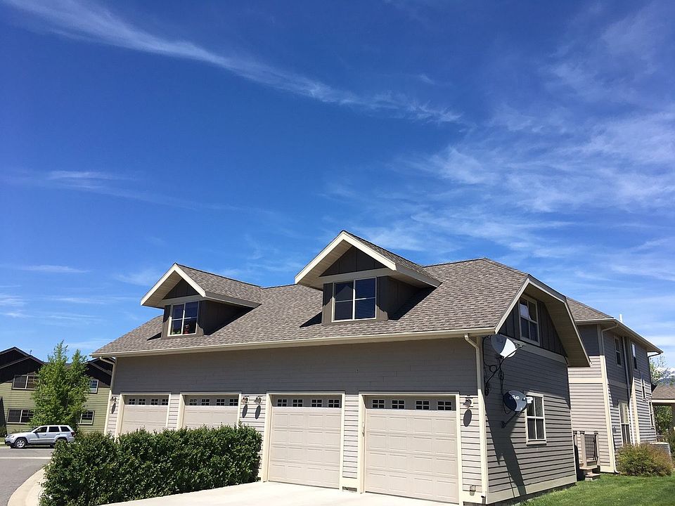 1st image of 2811A Blackbird Dr