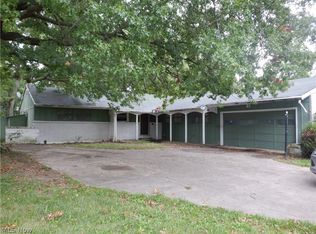 2091 Lee Blvd, East Cleveland, OH 44112