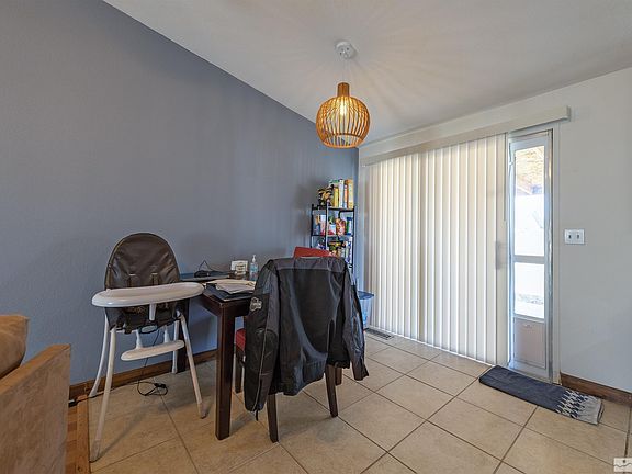 4th image of 3150 Desatoya Dr
