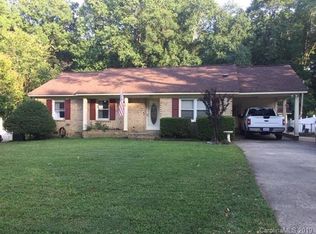 789 Niblick Dr, Gastonia, NC 28054