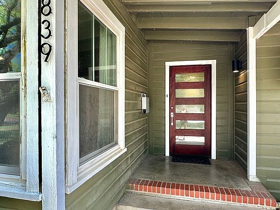 3rd image of 2839 W Twohig Ave
