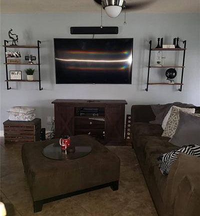 2nd image of 2265 Northbrook Dr