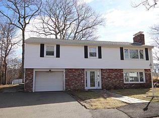 6 Diane Dr, Saugus, MA 01906