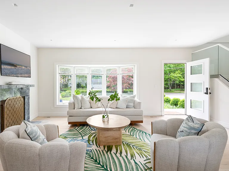 48 Beechwood Dr — Photo 5