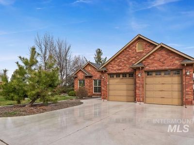 6980 E Greens Dr, Nampa, ID, 83687
