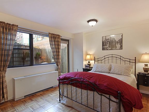 4th image of 200 E 74th St APT 2J
