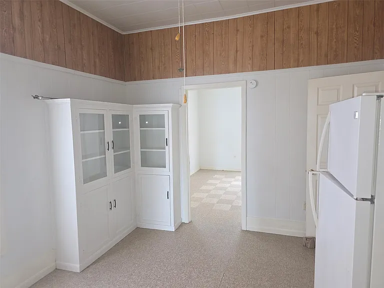 601A W Washington Ave #A — Photo 6