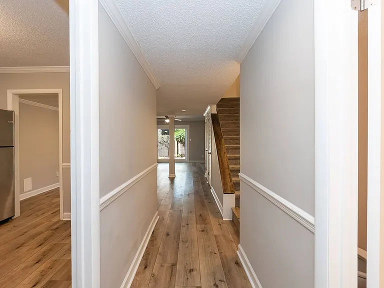 1209 Manassas Ct #C — Photo 7