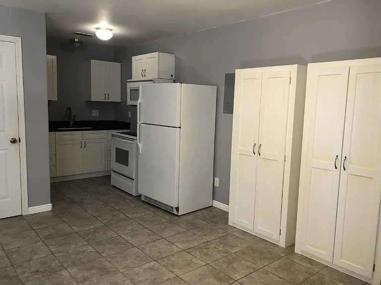 532 E 700 N #1 — Photo 6