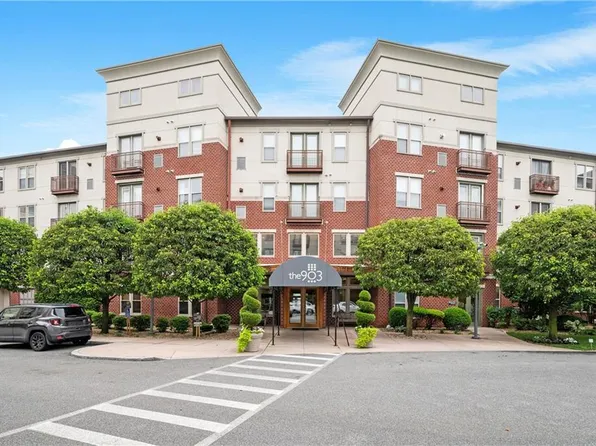 1000 Providence Pl APT 182, Providence, RI 02903