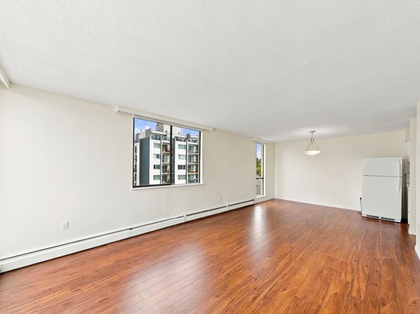 2 bedroom rental in West Vancouver — photo 11