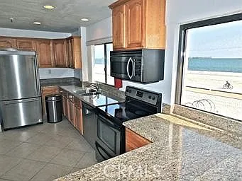 1750 E Ocean Blvd #101 — Photo 30
