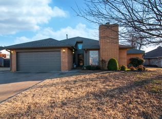 3216 Cove Hollow Ct, Norman, OK 73072