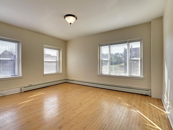 5th image of 178 Summit Ave APT 301