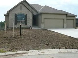 16550 S Ripley St, Olathe, KS 66062