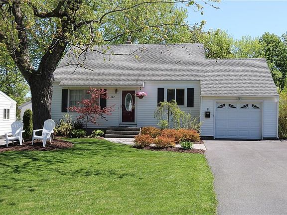 2nd image of 127 Jarrett Dr