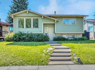 3755 N Whitehorn Dr NE, Calgary, AB T1Y 5C3