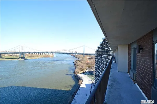 Sold by Laffey Real Estate | media 37