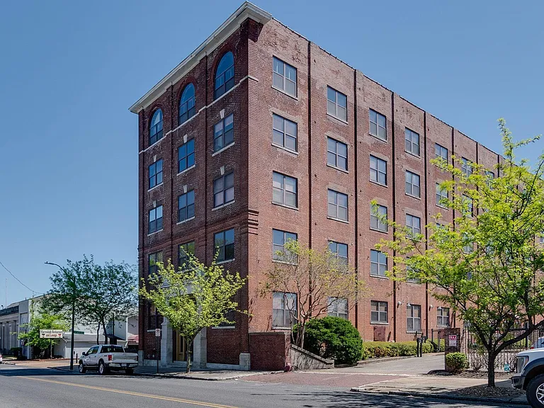 137 E G E Patterson Ave #202 — Photo 1