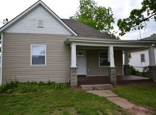 1237 E Blaine St, Springfield, MO 65803