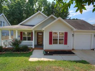 7805 Bella Vista Ct, Charlotte, NC 28216