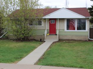 15941 106a Ave NW, Edmonton, AB T5P 0X4
