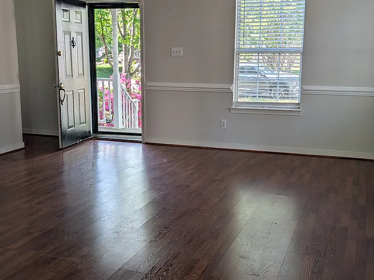 143 Sunny Dr — Photo 6