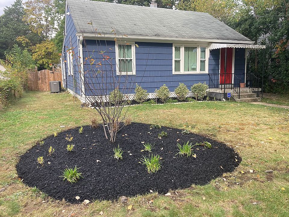 2nd image of 5014 Sheridan St