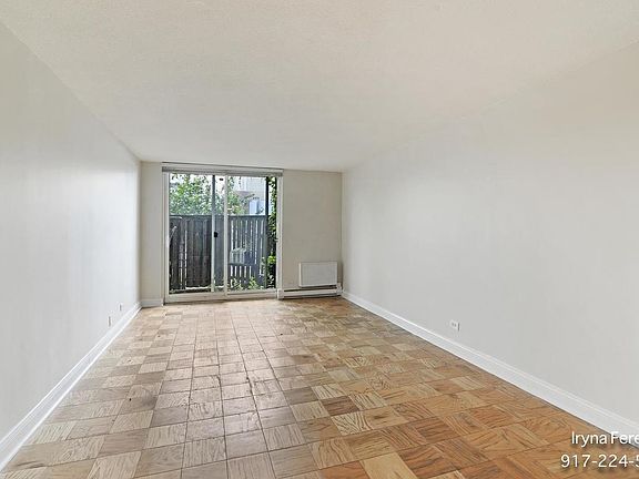 5th image of 576 Main St APT 108