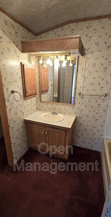2nd image of 1100 Thornwood Dr Lot 335