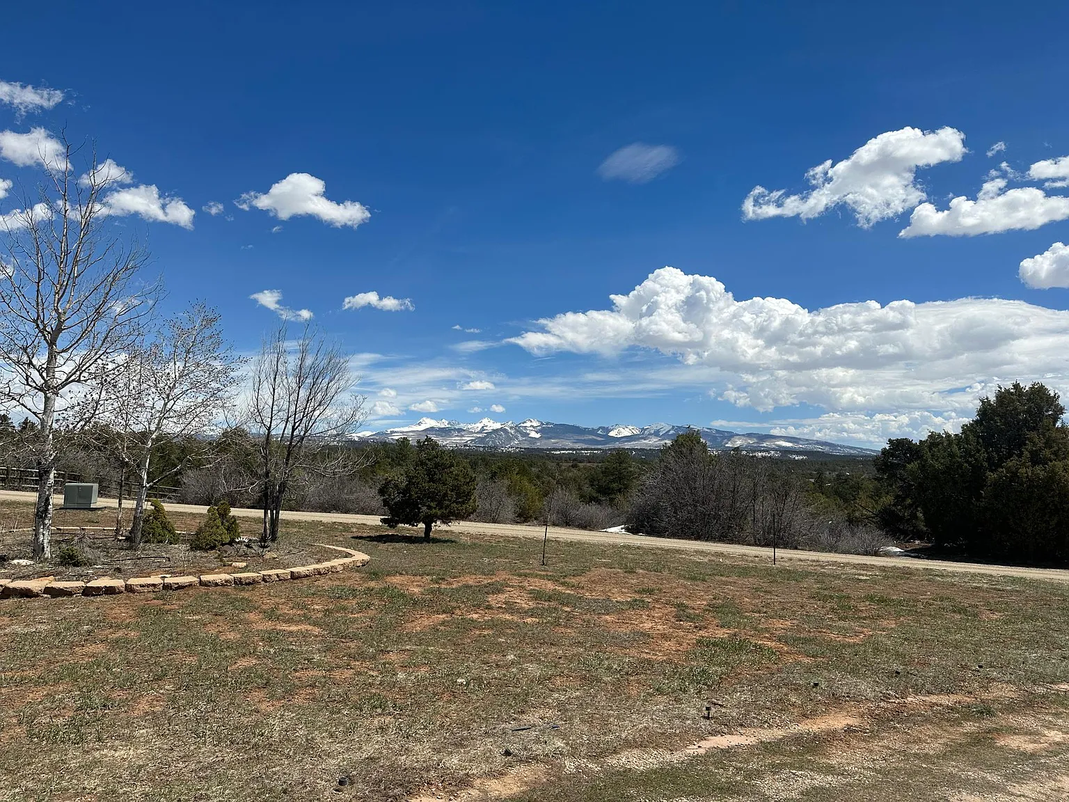 4 bed, 3296 sqft, $3,000 — Photo 2