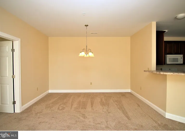 1665 Kenton Rd #101 — Photo 8
