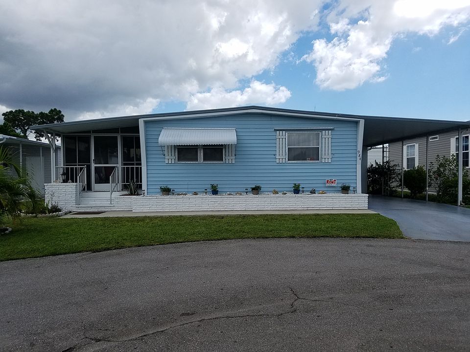 1st image of 984 Trinidad E