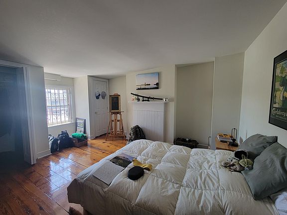 3rd image of 1522 Pine St #3F