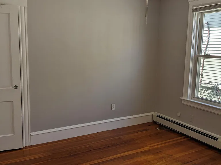 39 Pinehurst Ave #2 — Photo 11
