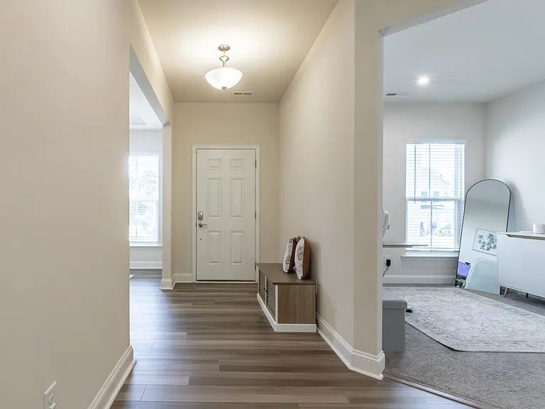 1134 Regions Blvd — Photo 3