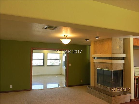 4th image of 1402 Pueblo Dr