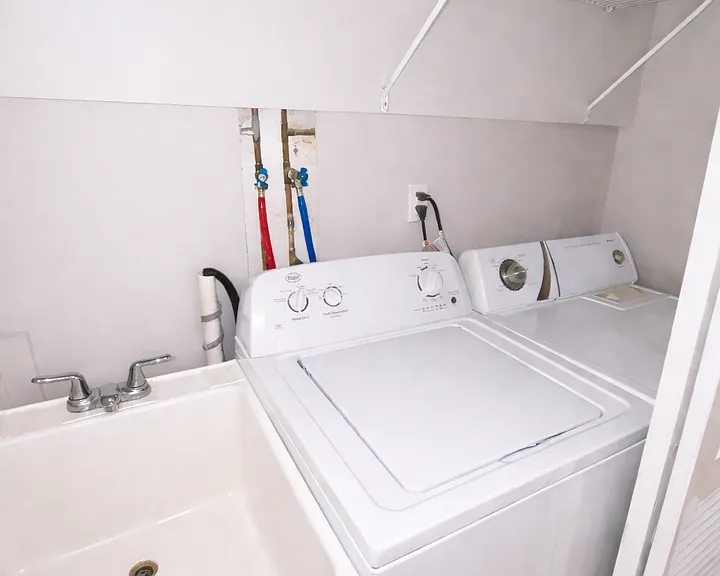 7031 Dunbar Rd — Photo 11