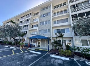 330 SE 2nd St #5G, Hallandale, FL 33009