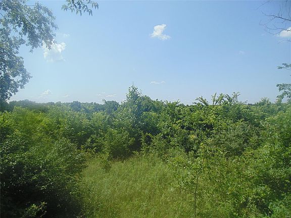 2nd image of 500 Mount Nebo Ave