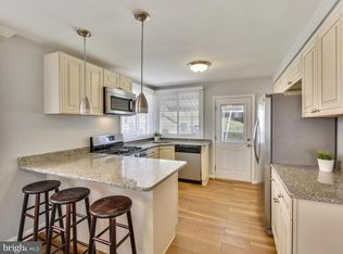 1258 Farragut Pl NE, Washington, DC