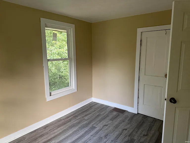 1134 N Johnson St — Photo 20