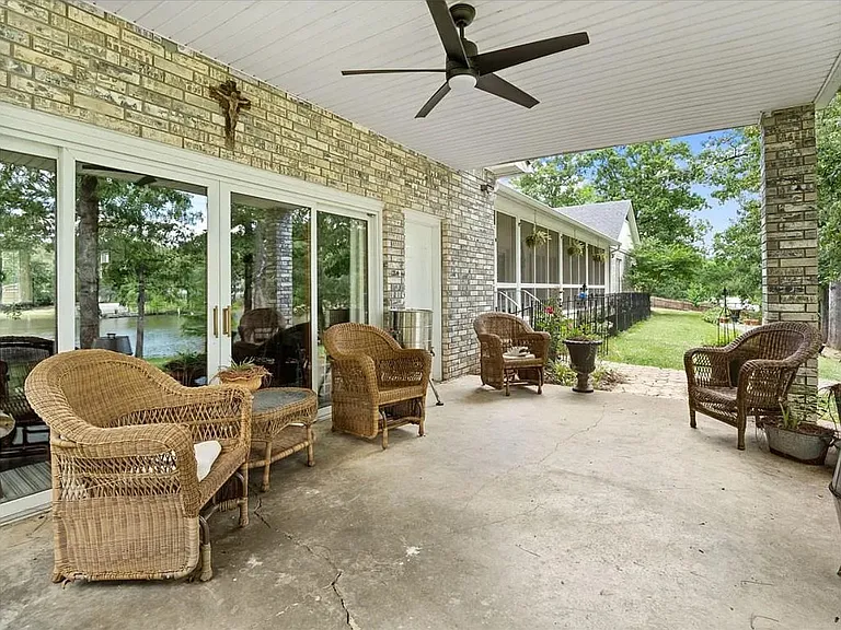 219 Shoreline Rd — Photo 25