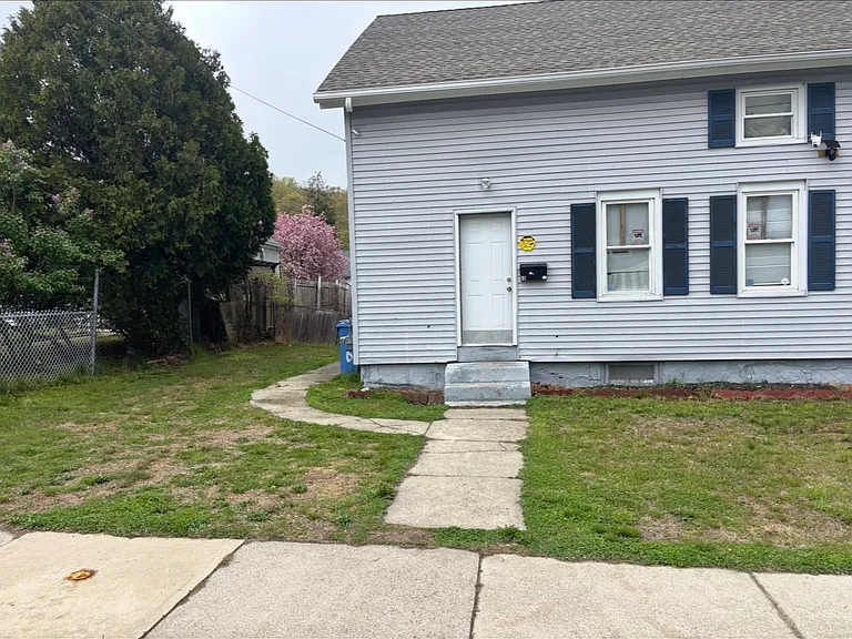Providence St — Photo 1