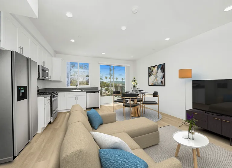 14825 Delano Property — Photo 4