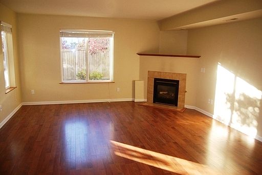 1st image of 30875 Sr 20 APT D1