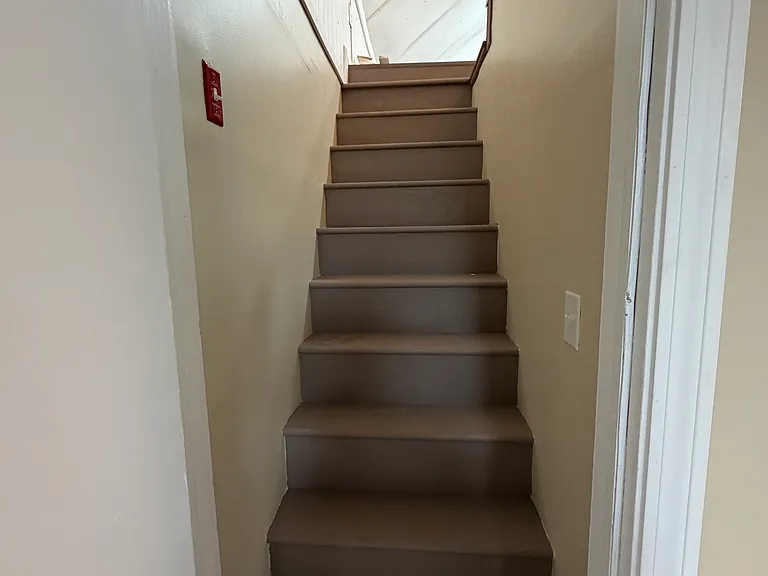 72 Berlin Ave — Photo 13